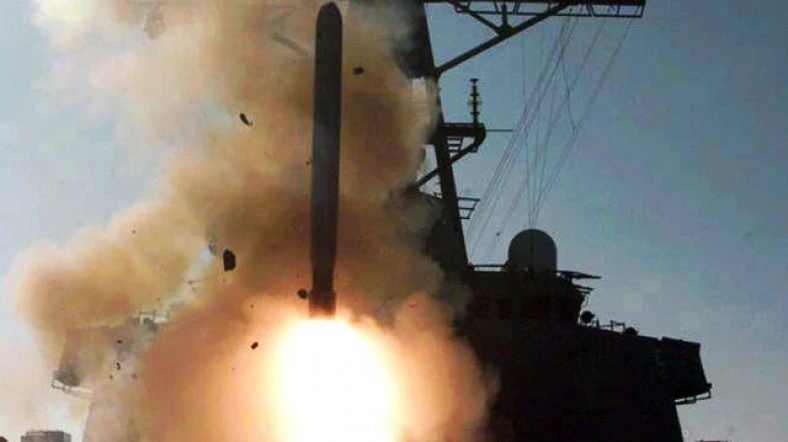 «Κλείδωσαν» οι βομβαρδισμοί με δήλωση σοκ: «Ναι, σκοτώσαμε 200 Ρώσους στην Συρία» – Και Tomahawk και επιδρομές από μαχητικά – Βίντεο